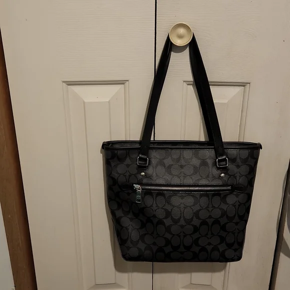 Black Coach Tote Bag - Picture 2 of 6